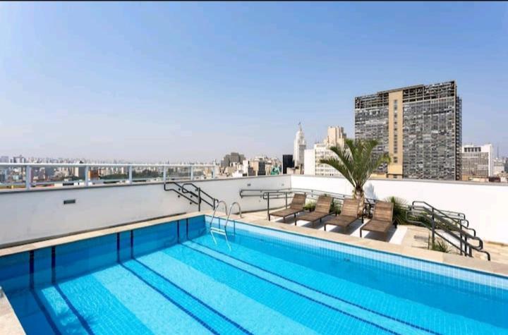 Flex Com Garagem E Piscina No Centro De Sp