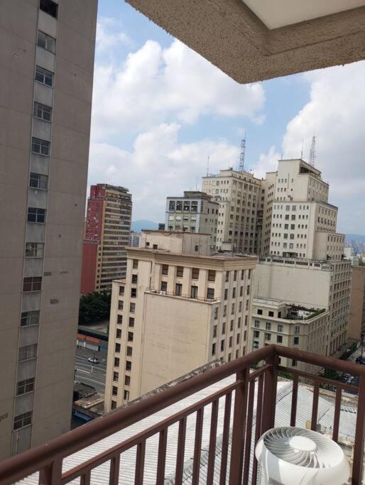 Flex Com Garagem E Piscina No Centro De Sp São Paulo